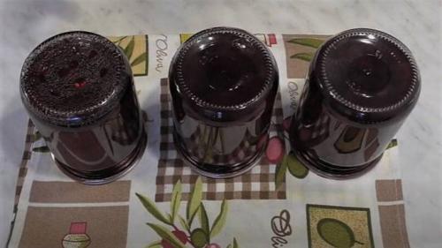 Как сохранить свеклу на зиму в банках. Свекла на зиму в банках — 10 простых и очень вкусных рецептов