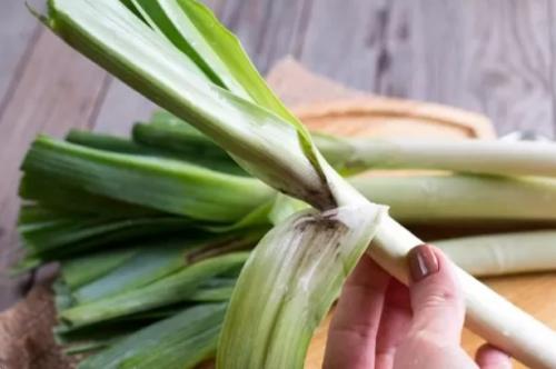 Как заморозить лук-порей на зиму
