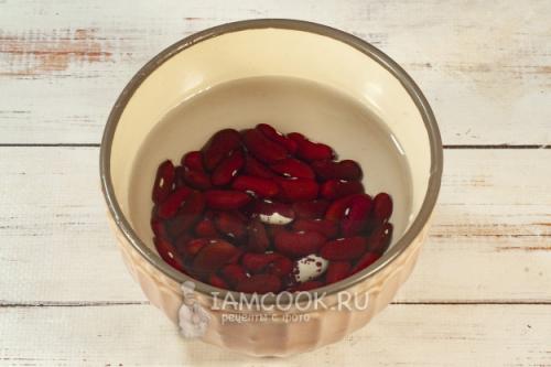 Вкусный и полезный рецепт: Щи из молодой капусты с красной фасолью 01