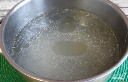 Какие ингредиенты нужны для приготовления щи из молодой капусты с красной фасолью. Щи с консервированной фасолью