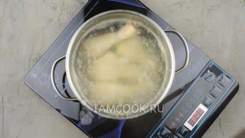 Вкусный и полезный рецепт: Щи из молодой капусты с красной фасолью 19