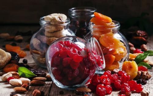 Как хранить домашние сухофрукты, чтобы они не испортились. Условия для хранения сухофруктов