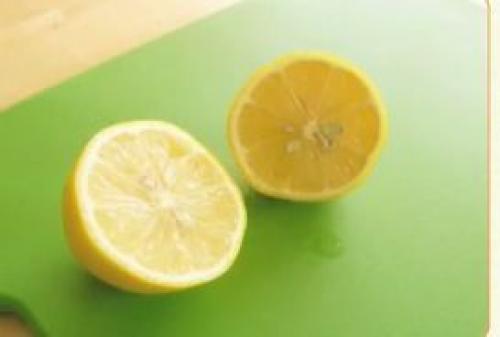 Какие продукты можно использовать для мытья одежды, чтобы избежать химических веществ. Безопасные и экологичные средства для мытья и уборки