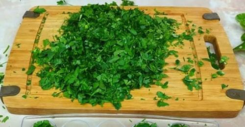 Заготовка петрушки на зиму. Петрушка на зиму — 17 лучших рецептов и способов заготовки