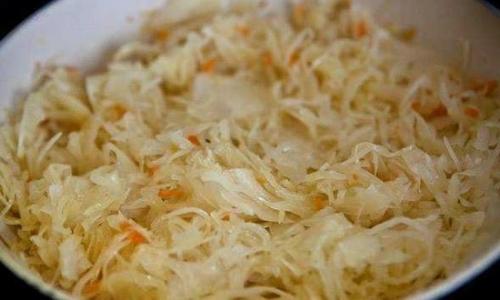 Как правильно подготовить квашеную капусту для приготовления красных щей. Русские щи из квашеной капусты — 9 классических рецептов приготовления