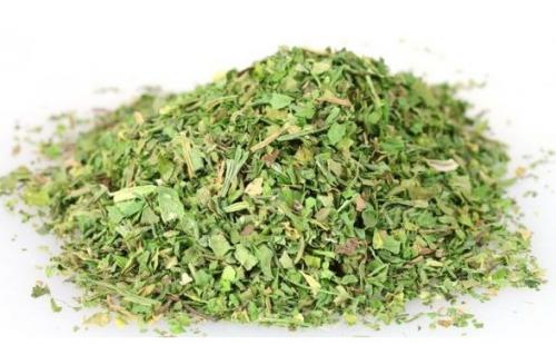 В чем отличие итальянского гиганта листового от обыкновенной петрушки. Какие разновидности петрушки выращивают на огороде?