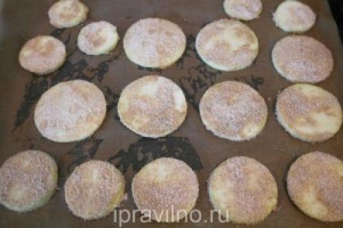 Чипсы из кабачков в духовке рецепт. Кабачковые чипсы: рецепт с пошаговыми фото