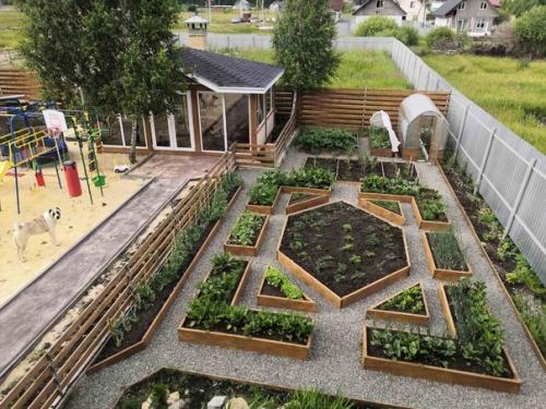 Вот такую красоту на огороде навели. 04