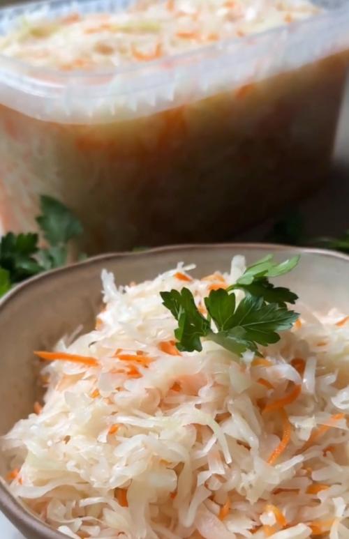 Вскуснейшая квашеная капуста. 01