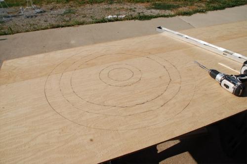 Оригинальная работа - столик для дачного быта. 05