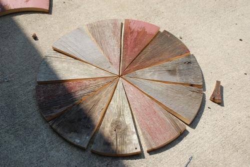 Оригинальная работа - столик для дачного быта. 03