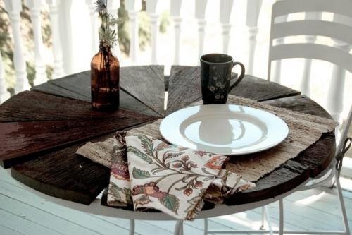 Оригинальная работа - столик для дачного быта. 08