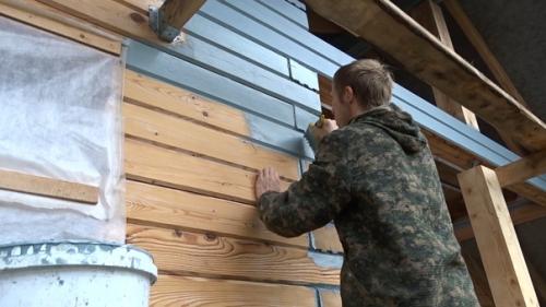 Свой домик покрасил! 06