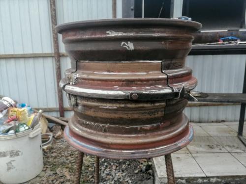 Из старых дисков получилась отличная печь под казан. 06