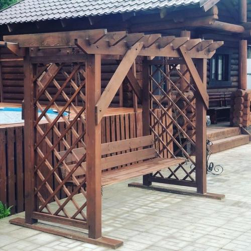 Дача.  Был пустой участок, строили все постепенно, каждый год что-то добавляем, что-то мы улучшаем. 03