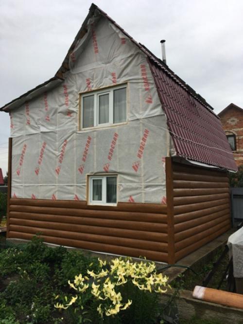 За неделю вдвоём с женой утеплили и облицевали нашу баньку. 04