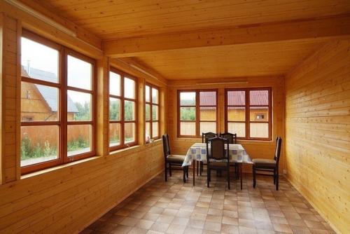 Небольшой загородный дом с небольшой площадью - 92 кв. 02