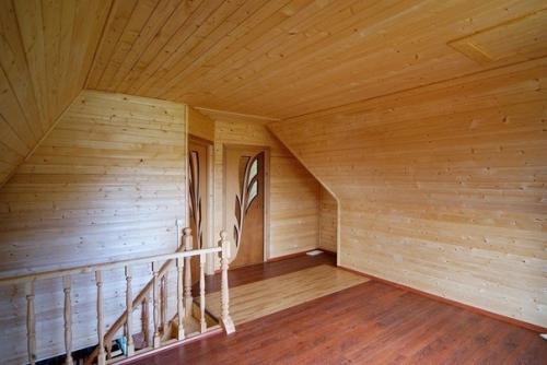 Небольшой загородный дом с небольшой площадью - 92 кв. 01