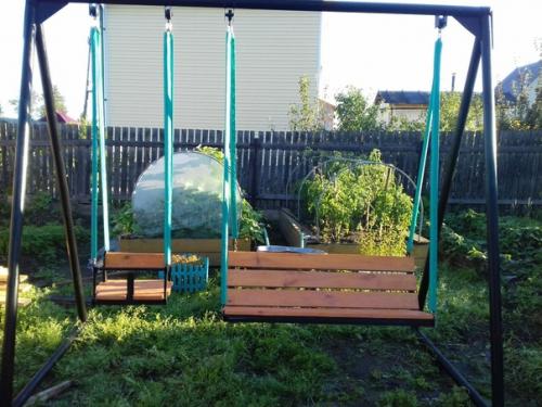 Сделал надёжные качели для семьи на даче. 05