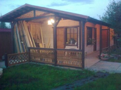 Задумал мастерскую и ещё навес под Машину вышел. 06