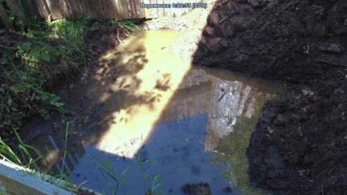 В свой дом мы заехали еще в январе 2020 года, и больше чем пол года жили без канализации. 02