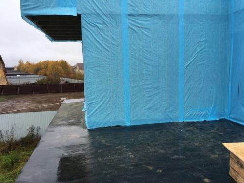 Коробка дома по моему проекту готова. 06