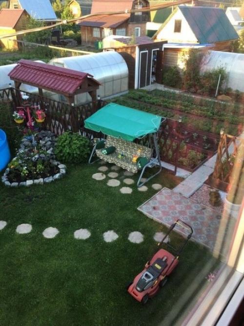 И вся эта красота на 4-х сотках. 02