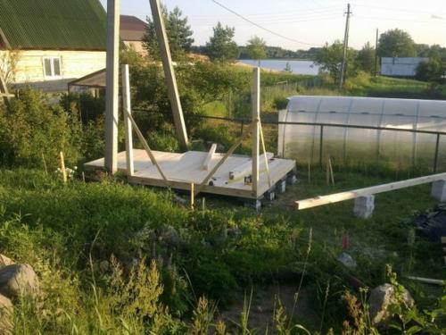 Многие желают обновить свой участок и построить беседку, для отдыха и времяпровождения в выходные деньки. 02