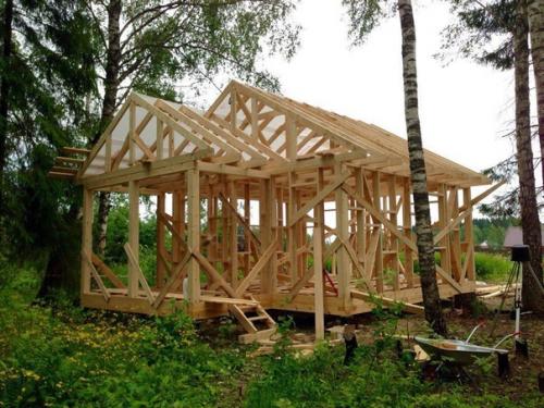 Каркасник на свайном фундаменте, параметры 6 х 7. 03