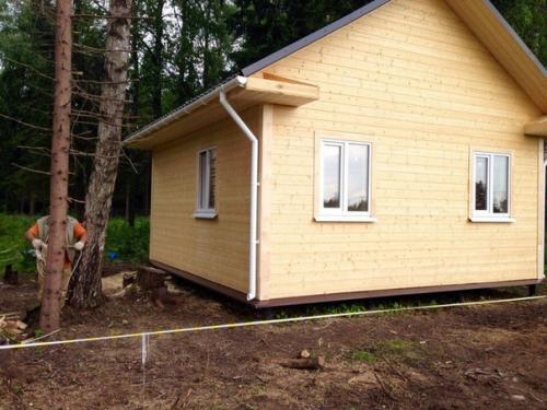 Каркасник на свайном фундаменте, параметры 6 х 7. 07