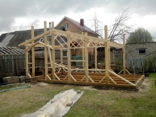 Была задумка - крытая беседка с бассейном.