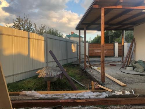 Прошу помощи в создании треугольной композиции, хочется хвойников, без цветов, может только гортензия. 01