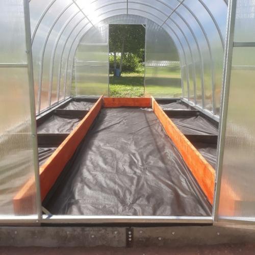 Смастерил теплицу своими руками. 05