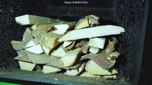 Сравнил по длительности горения уголь, брикеты и дрова. 09