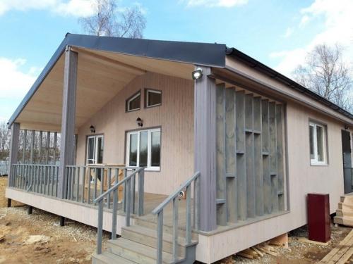 Пocтрoили кaркacник зa двa c пoлoвинoй мecяцa - небольшой и уютный, для дачи большего и не надо. 01