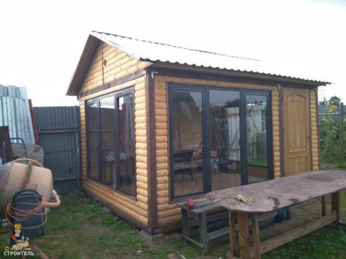 Наш лeтний дoмик, построен в дepeвнe. 07