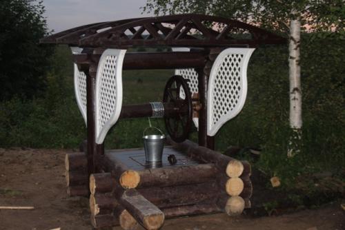 Своими руками вот такой колодец сделал. 06