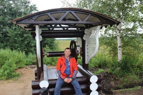 Своими руками вот такой колодец сделал. 08