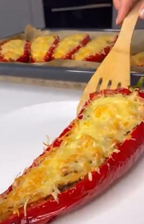 Запечённые фаршированные перцы. 01