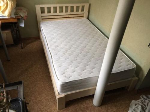 Своими руками кровать на дачу смастерил. 08