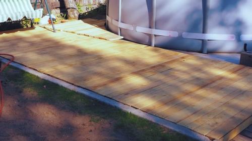 Бордюр из бетона своими руками сделал. 04