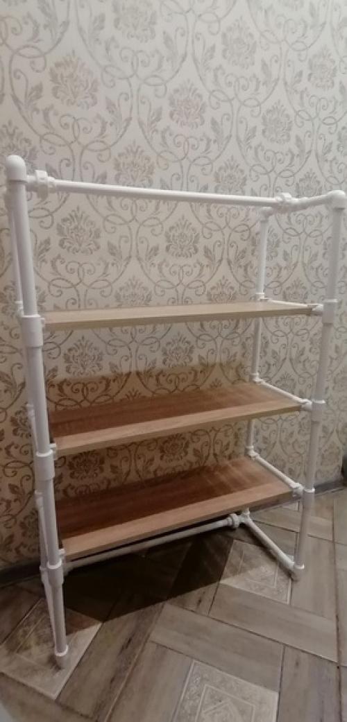 Соорудил разборную полку под ящики с рассадой. 02