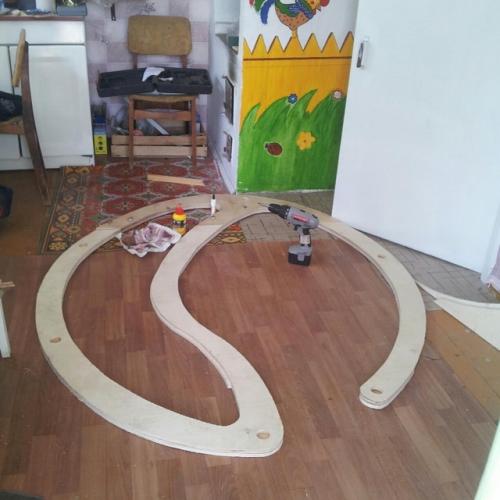 По просьбе жены сотворил шезлонг - качели. 03