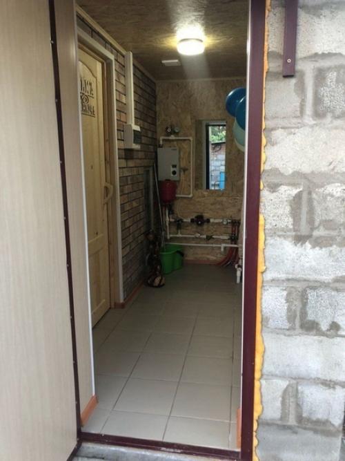 Баня почти готова (осталась только наружка). 02