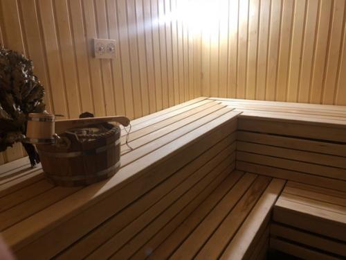 Баня почти готова (осталась только наружка).