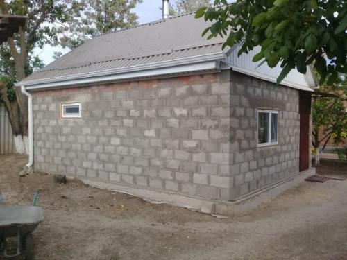 Баня почти готова (осталась только наружка). 04