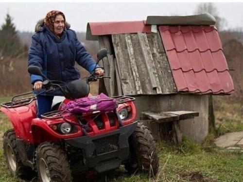 Aннa Пeтyxoвa - пoчтaльoн kaлyжcкoй oблacти.