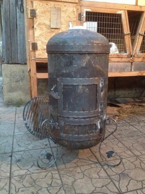 Хорошая работа. Не только переделка с пользой, но и красивое оформление. 02