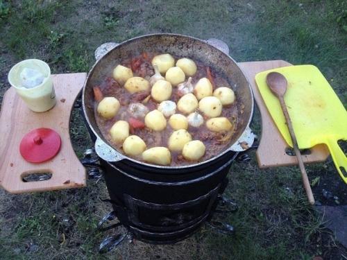 Хорошая работа. Не только переделка с пользой, но и красивое оформление. 05