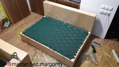 Себе диван своими руками сделал. 01